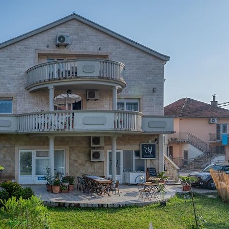 Apartments Vujosevic Tivat Luaran gambar